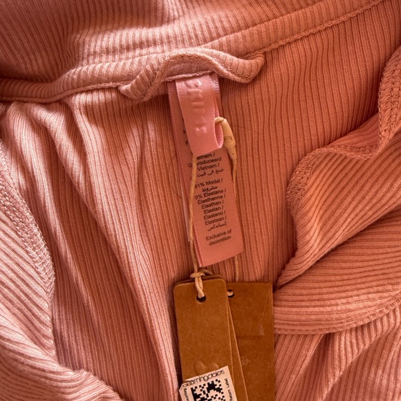 SKIMS Light Pink Women's Pajama Set Soft Lounge Short Sleep Set - Picture 5 of 6